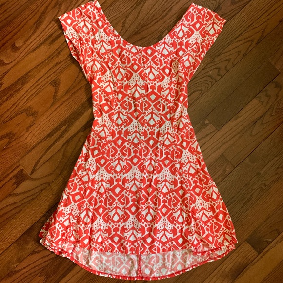 LF Pattern Dress - Picture 4 of 5